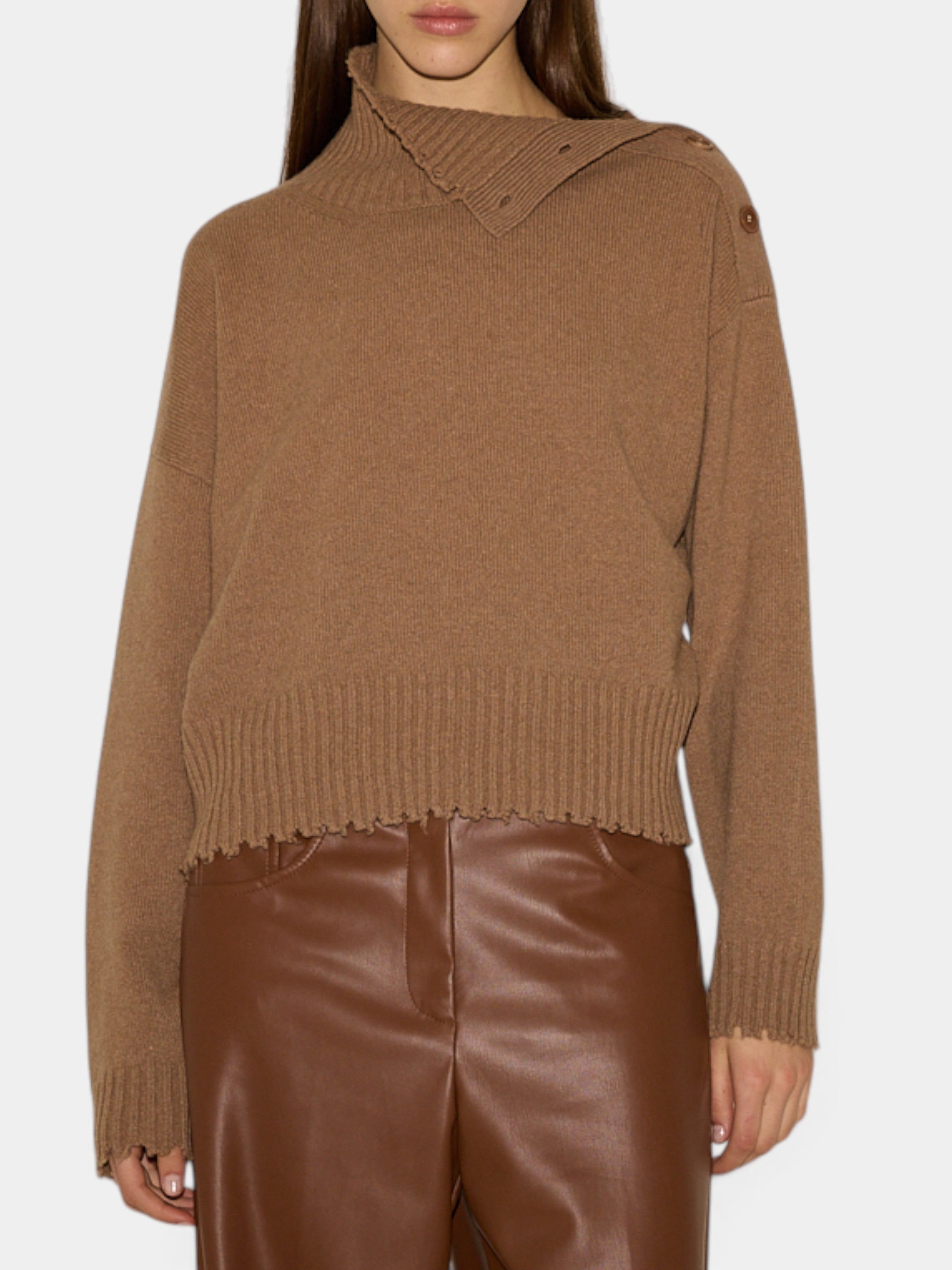 Nude Dolcevita in puro cashmere cammello