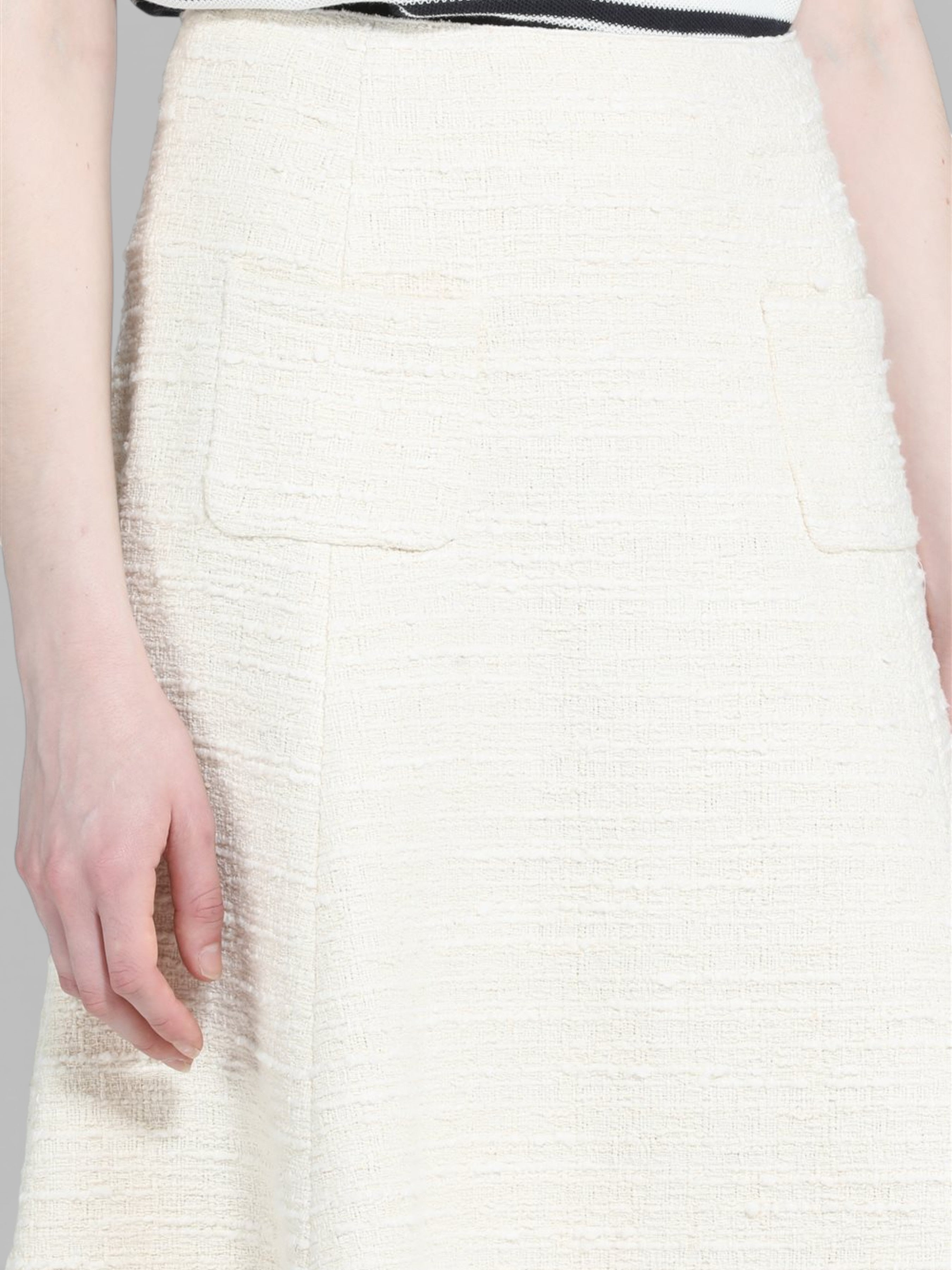 N 21 GONNA C0710248 1115 BALU.CH